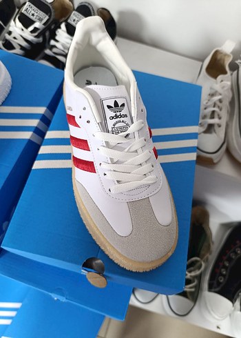 Beyaz Kırmızı Çizgili Platform Spor Ayakkabı - Görsel 3