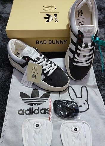 Adidas bad bunny 
