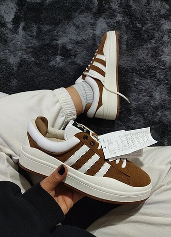 Adidas bad bunny 