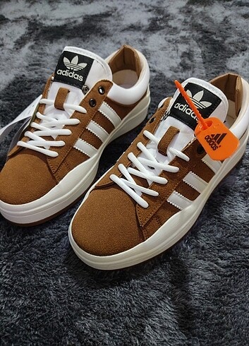 37 Beden Adidas bad bunny