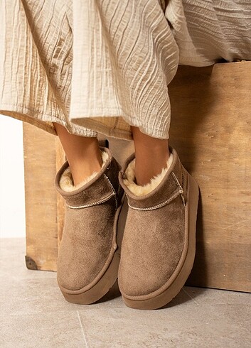 #ugg ultramini platform süet materyal yeni sezon tam kalıptir a