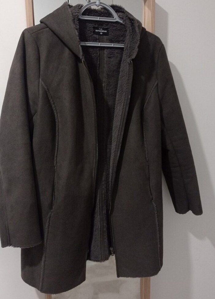 Siyah Fermuarlı Kadın kaban - Görsel 2