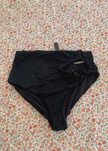 Siyah Kemerli Midi Bikini Altı