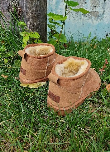 UGG ULTRA MİNİ TABA 