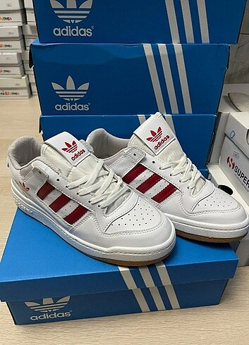 #adidas #low #beyaz #kirmizi #spor #ayakka