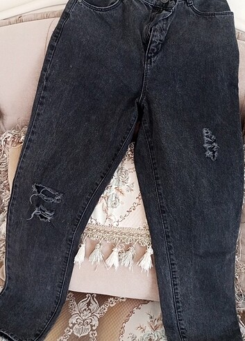 11-12 Yaş Beden Sıyah Jean pantolon