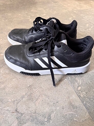 36 Beden Adidas Tensaur