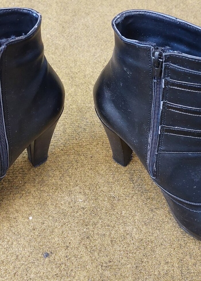 Kalın topuklu bot - Görsel 2