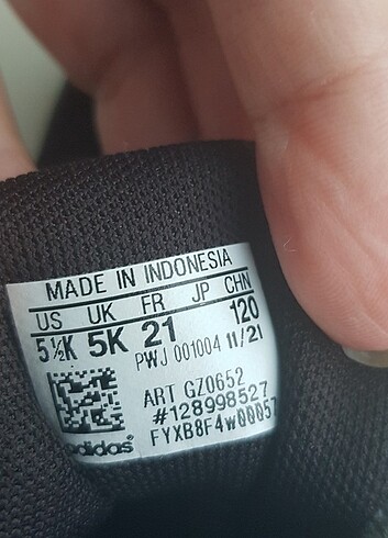 21 Beden siyah Renk Adidas bevek spor ayakkabı