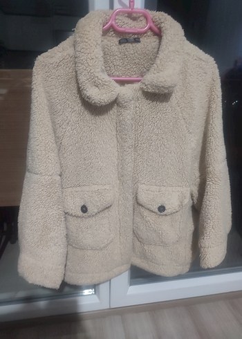 Peluş Kumaşlı Bej Kadın Ceket