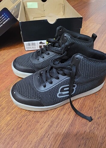 Cok iyi durumda skechers ayakkabı 35 numara