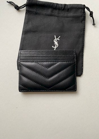 Yves Saint Laurent Siyah Parlak YSL Tokalı Kadın Cüzdanı