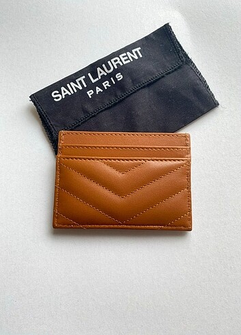 Beden Yves saint laurent
