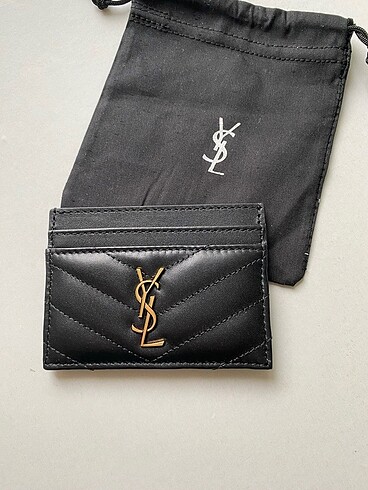 Yves saint laurent