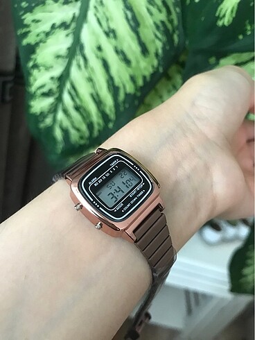 Casio Kahve Retro saat