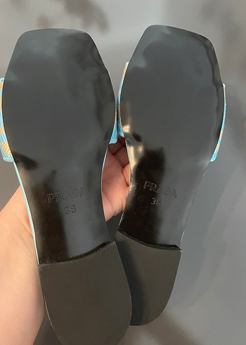 Prada modeli terlik - Görsel 5