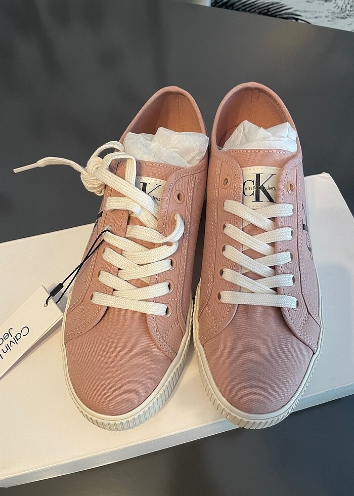 Calvin Klein sneaker - Görsel 2
