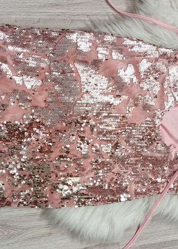 Pembe Kadife Pullu Abiye - Görsel 3