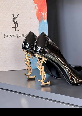Yves St Laurent Rugan Stiletto Topuklu Kadın Ayakkabı - Görsel 4