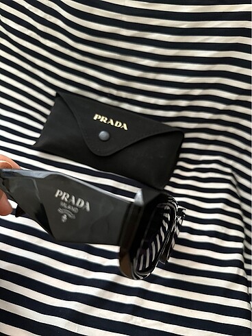 Prada Prada gözlük
