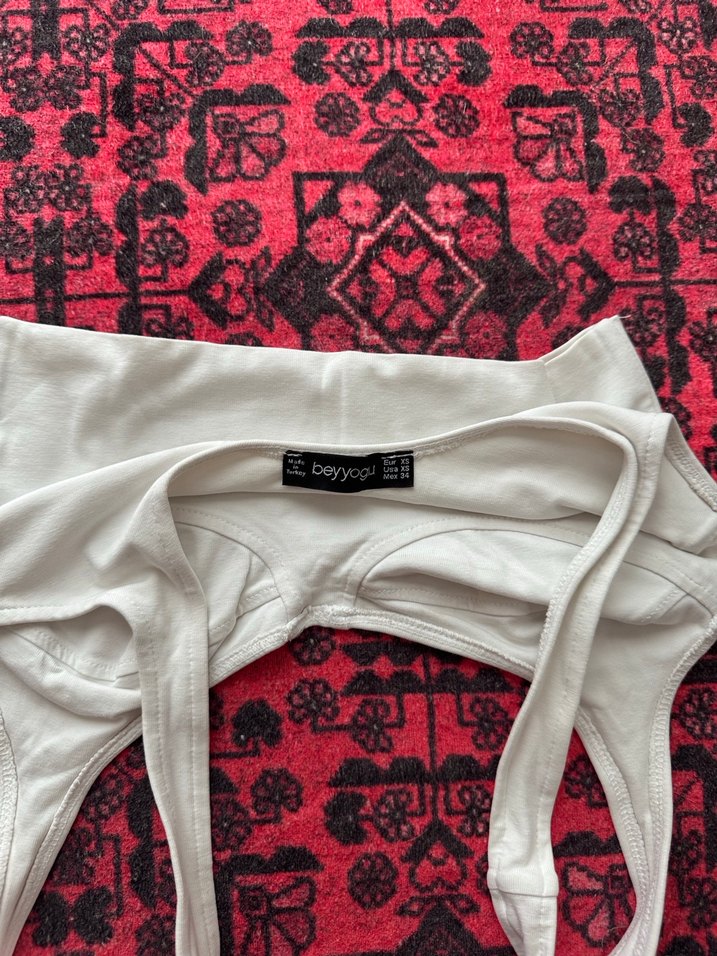 Beyaz Spor Sütyen - Görsel 3