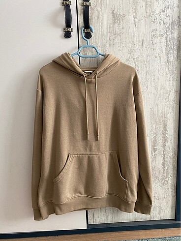 h&m sweatshirt