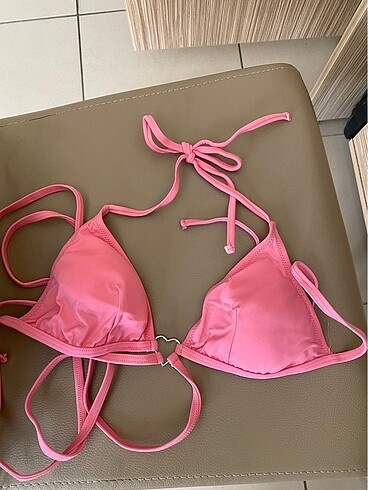 kalpli pembe bikini üstü