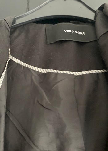 Düğmeli Siyah Midi Kadın Ceket - Görsel 2