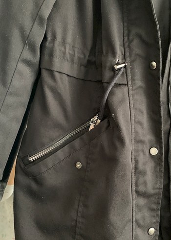 Düğmeli Siyah Midi Kadın Ceket - Görsel 3