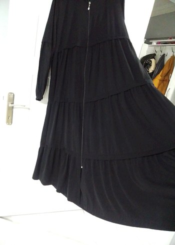 siyah ferace ister elbise ister ferace olarak kullanılir - Görsel 4