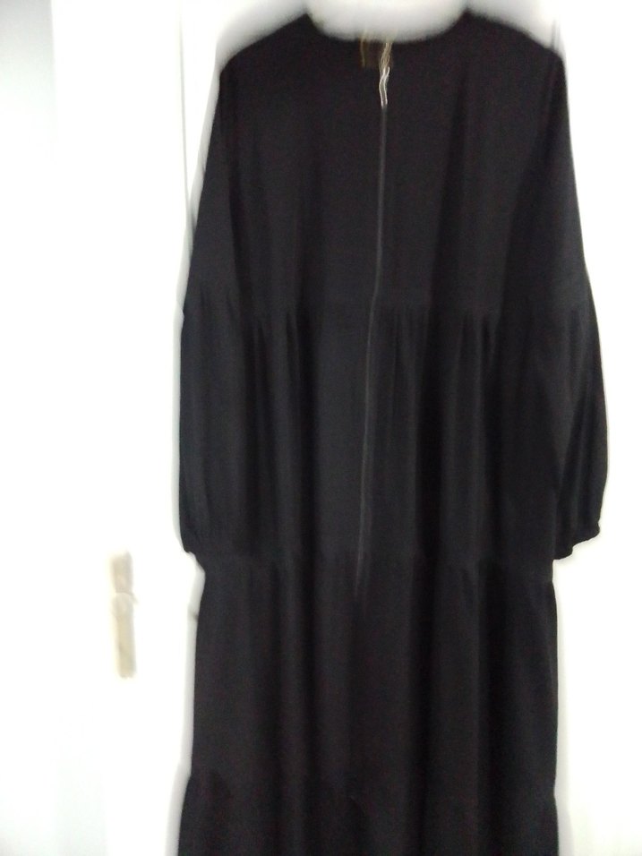 siyah ferace ister elbise ister ferace olarak kullanılir - Görsel 5