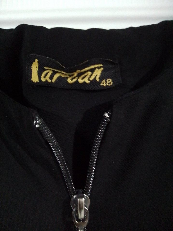 siyah ferace ister elbise ister ferace olarak kullanılir - Görsel 3