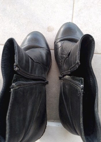 Kadın bot 38 numara - Görsel 4