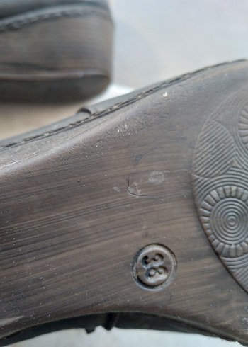 Kadın bot 38 numara - Görsel 3