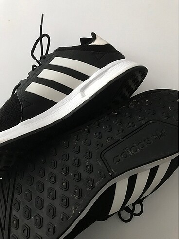 45 Beden Adidas spor ayakkabı 47 numara