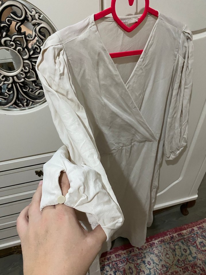 V Yaka keten elbise - Görsel 2