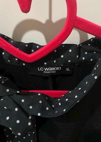 Kendinden florlı 

Siyah Uzun Kadın Kaban - Görsel 3