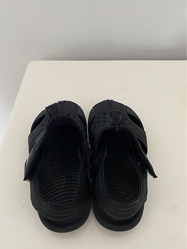 22 Beden Nike bebek Sandalet