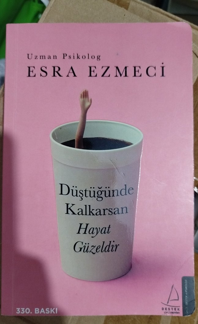 Esra Ezmeci Roman Seti - 4 Kitap - Görsel 5