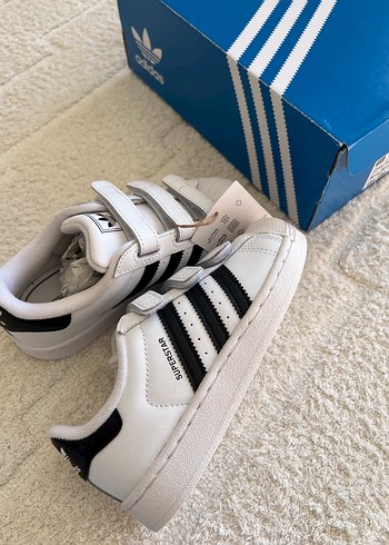 Kız Çocuk Beyaz Adidas Spor Ayakkabı - Görsel 2