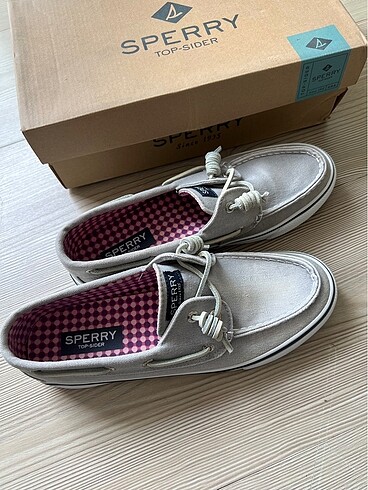 Sperry Top Sider Sperry orijinal kutulu gönderim olacaktır