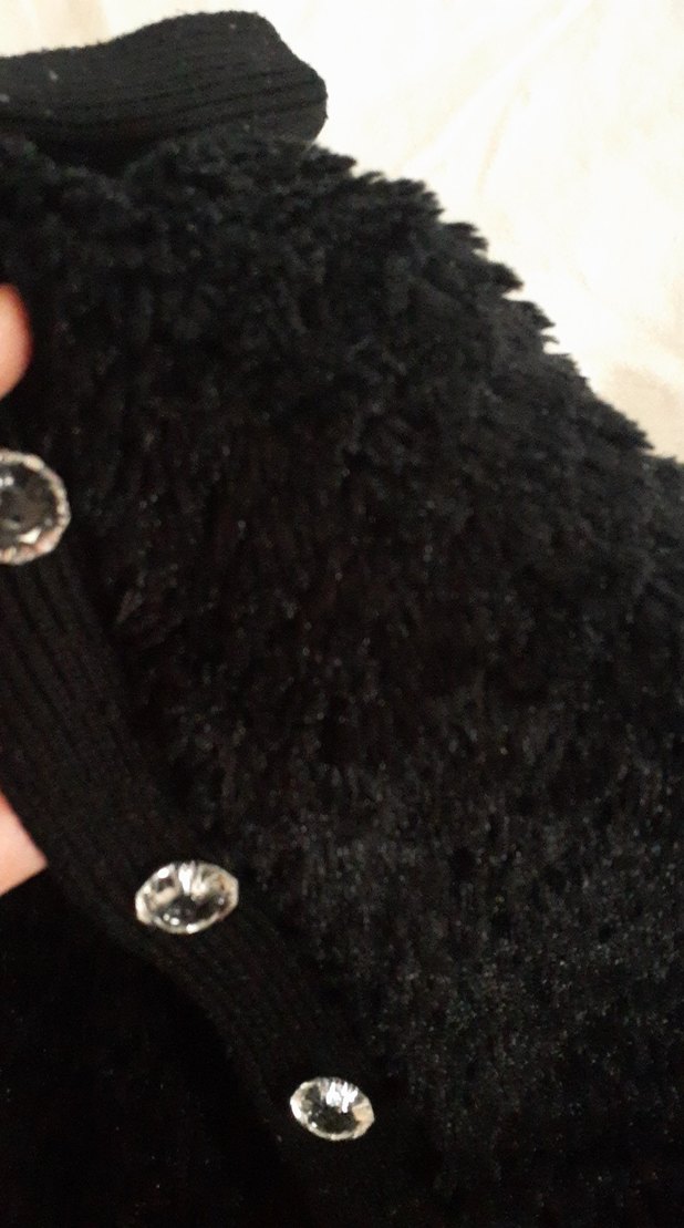 Kız Çocuk Siyah Kürklü Bolero 4 5 yasa uygun - Görsel 3