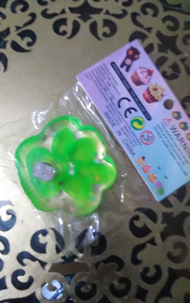 Renkli Yeşil Sıkıştırma Oyuncağı - Görsel 2