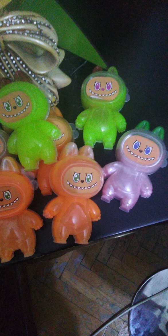 Renkli Küçük Oyuncak Figürleri labubu slime - Görsel 4