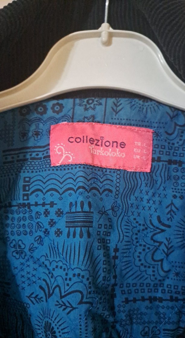 Düğmeli Siyah kadife Ceket - Görsel 4