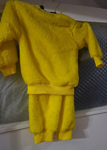 Kız erkek Çocuk Sarı Baskılı Polar Takım - Görsel 3