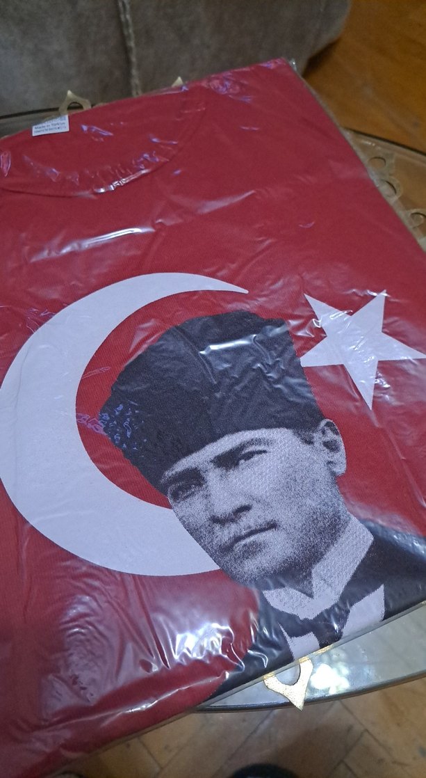 Kırmızı Atatürk Bayrak  Temalı Erkek kız tişörtü - Görsel 2