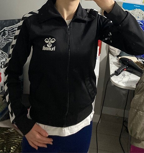 Hummel eşofman