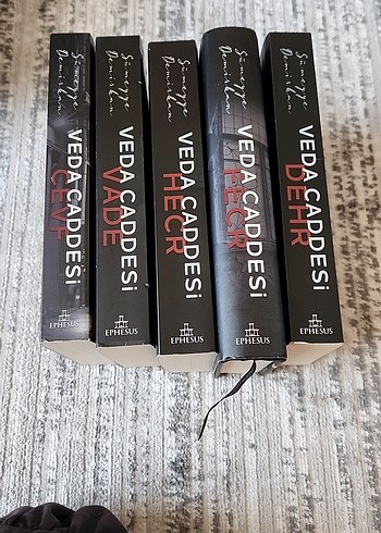 Veda Caddesi Roman Seti - 5 Kitap