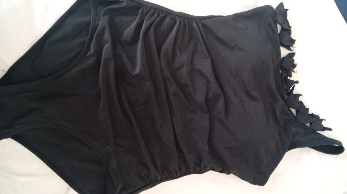 Siyah Drapeli Askılı Mayo - Görsel 3